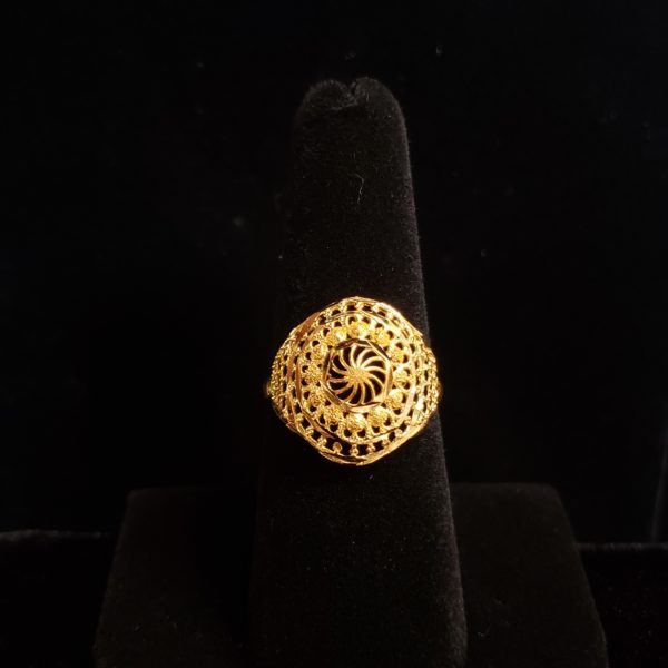 Leenas-Gold-rings
