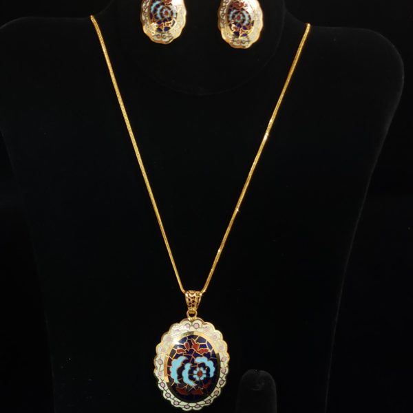 Leena's-Gold-Necklace-set