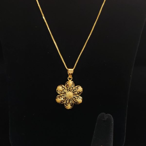 Leena's-Gold-Necklace-set