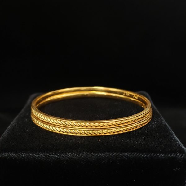 Leena's-Gold-Bangles