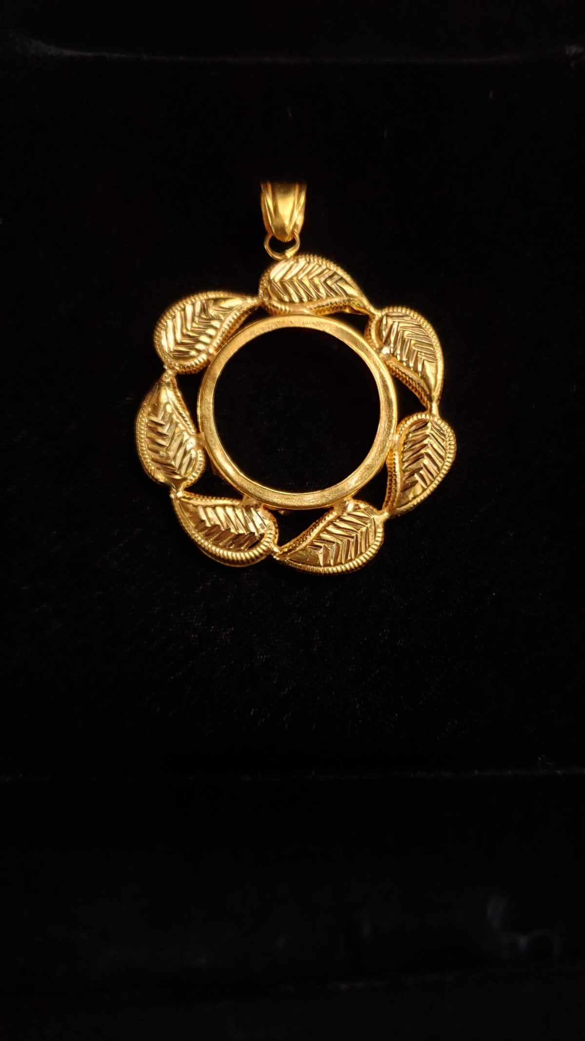 Leena's-Gold-Pendant