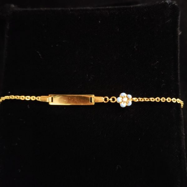 Leena's-Gold-Chain-Pendant