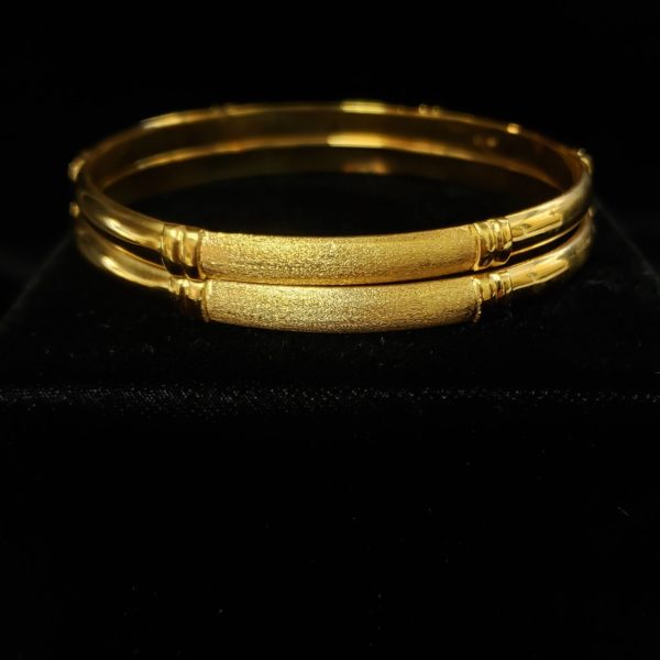 Leena's-Gold-Bangles