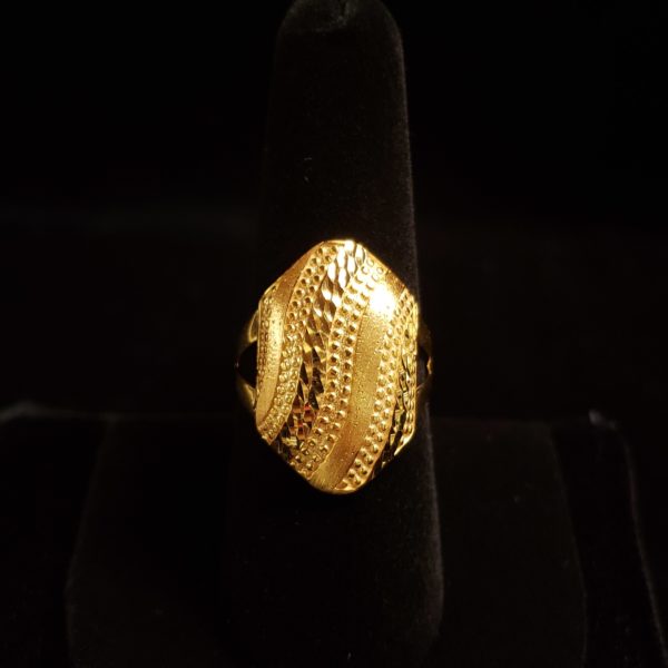 Leena's-Gold-Rings