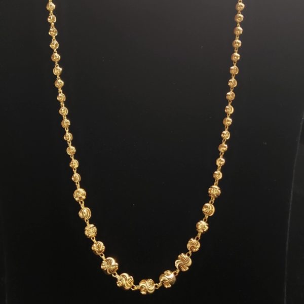 Leena's-Gold-Chain-Pendant